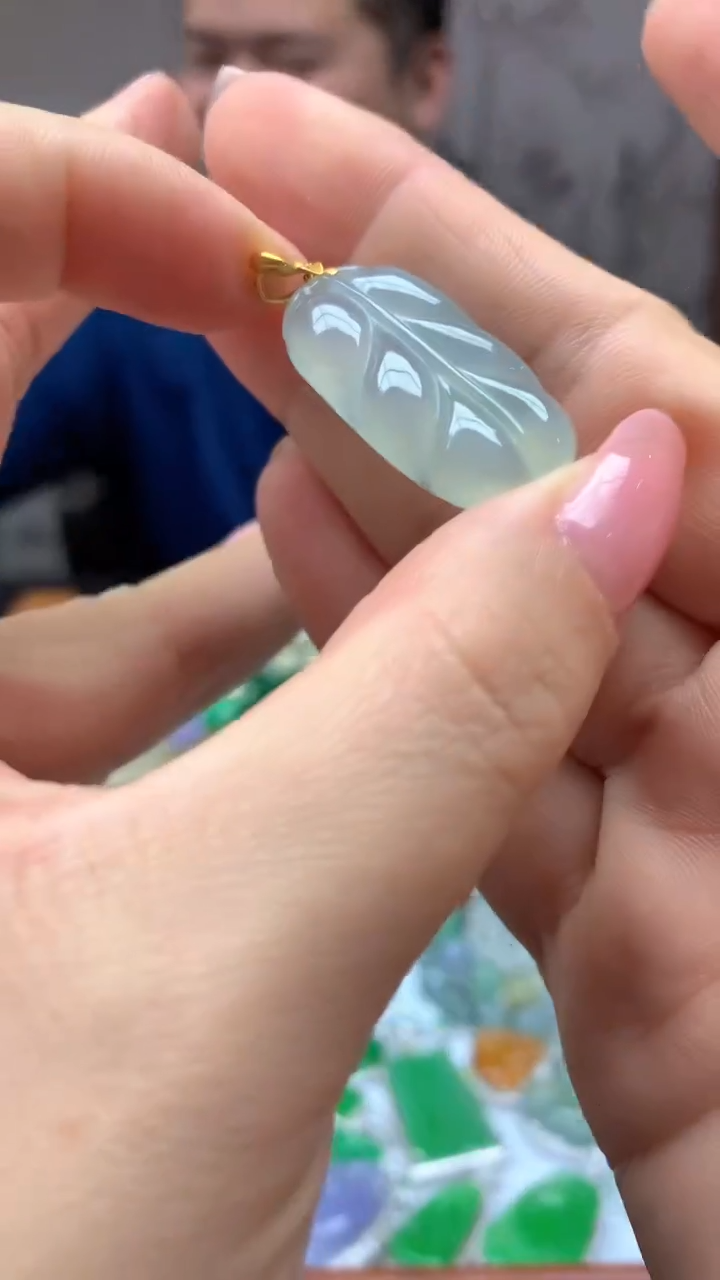 【闪购商品】翡翠颈饰18K金镶嵌153-天然翡翠