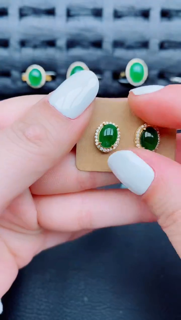 【闪购商品】翡翠耳饰银S925镶嵌天然a货翡翠779