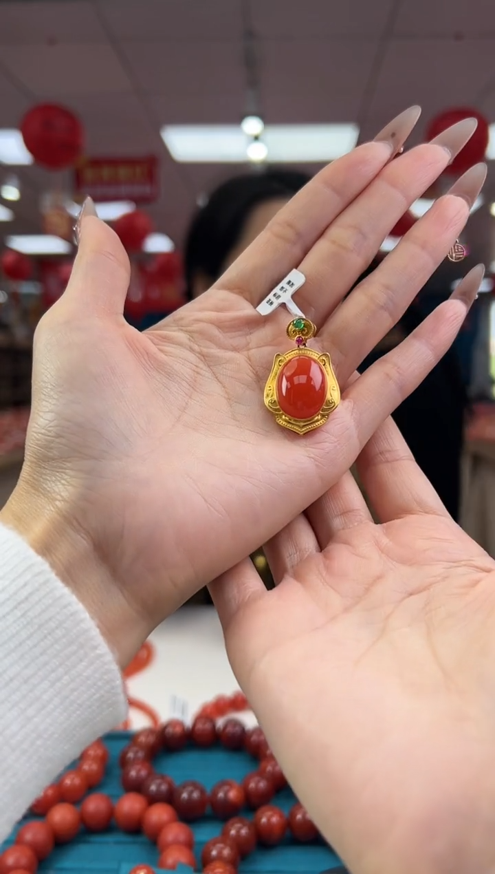 【闪购商品】南红玛瑙吊坠(赠链)18K金镶嵌2.4-（多样式）