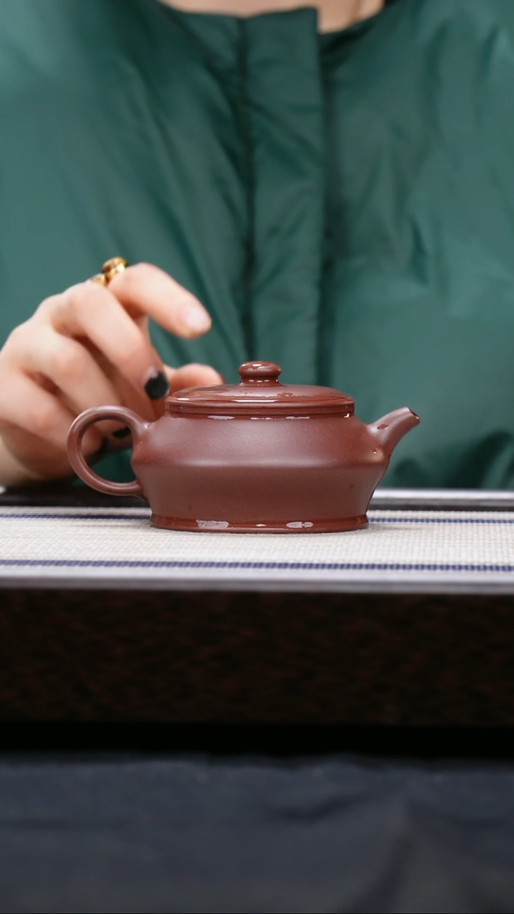 【闪购商品】紫砂茶壶三号井底槽青  曼殊壶 