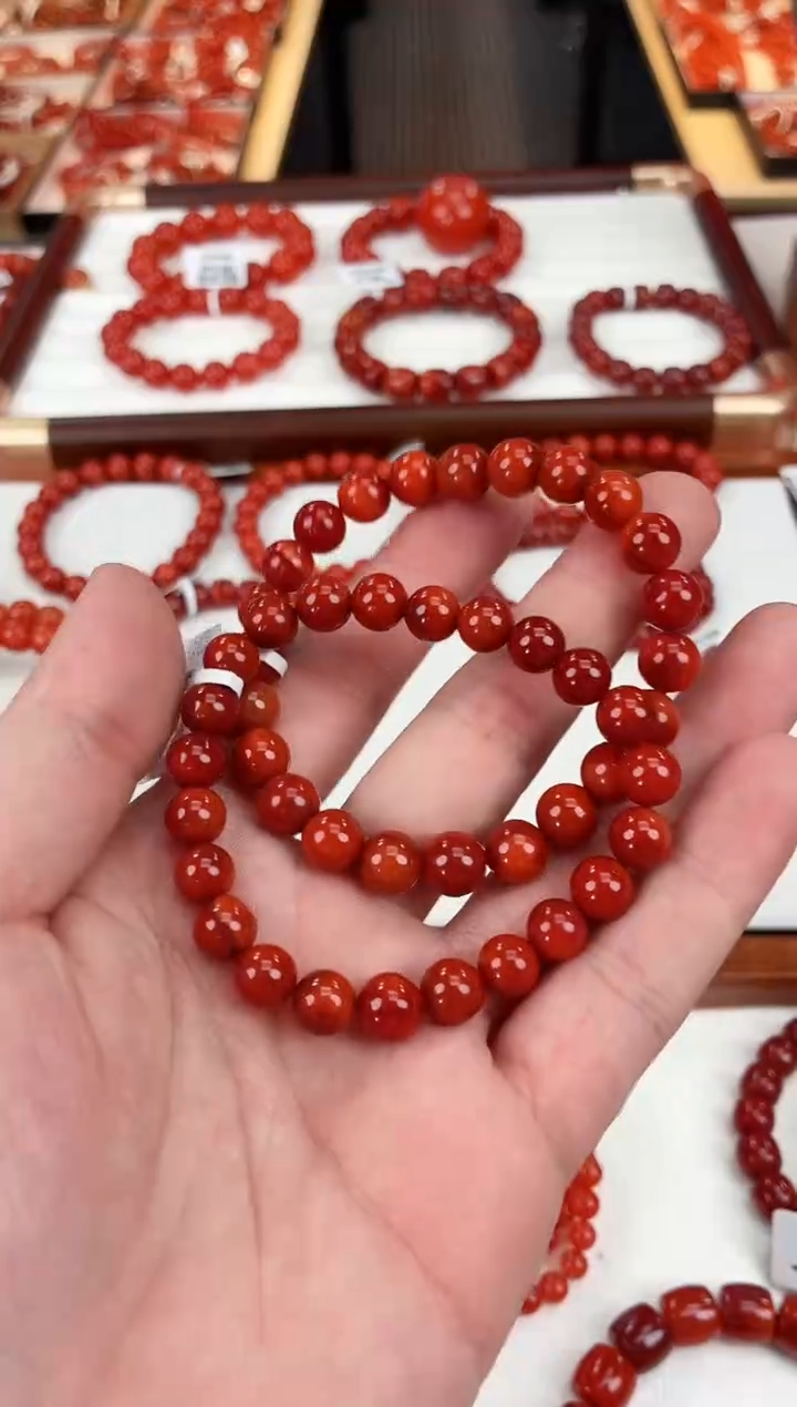 南红玛瑙瓦西手串8+未镶嵌（多样式发其一）