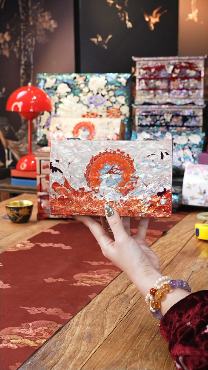 【闪购商品】瓷片豆包儿的星耀家