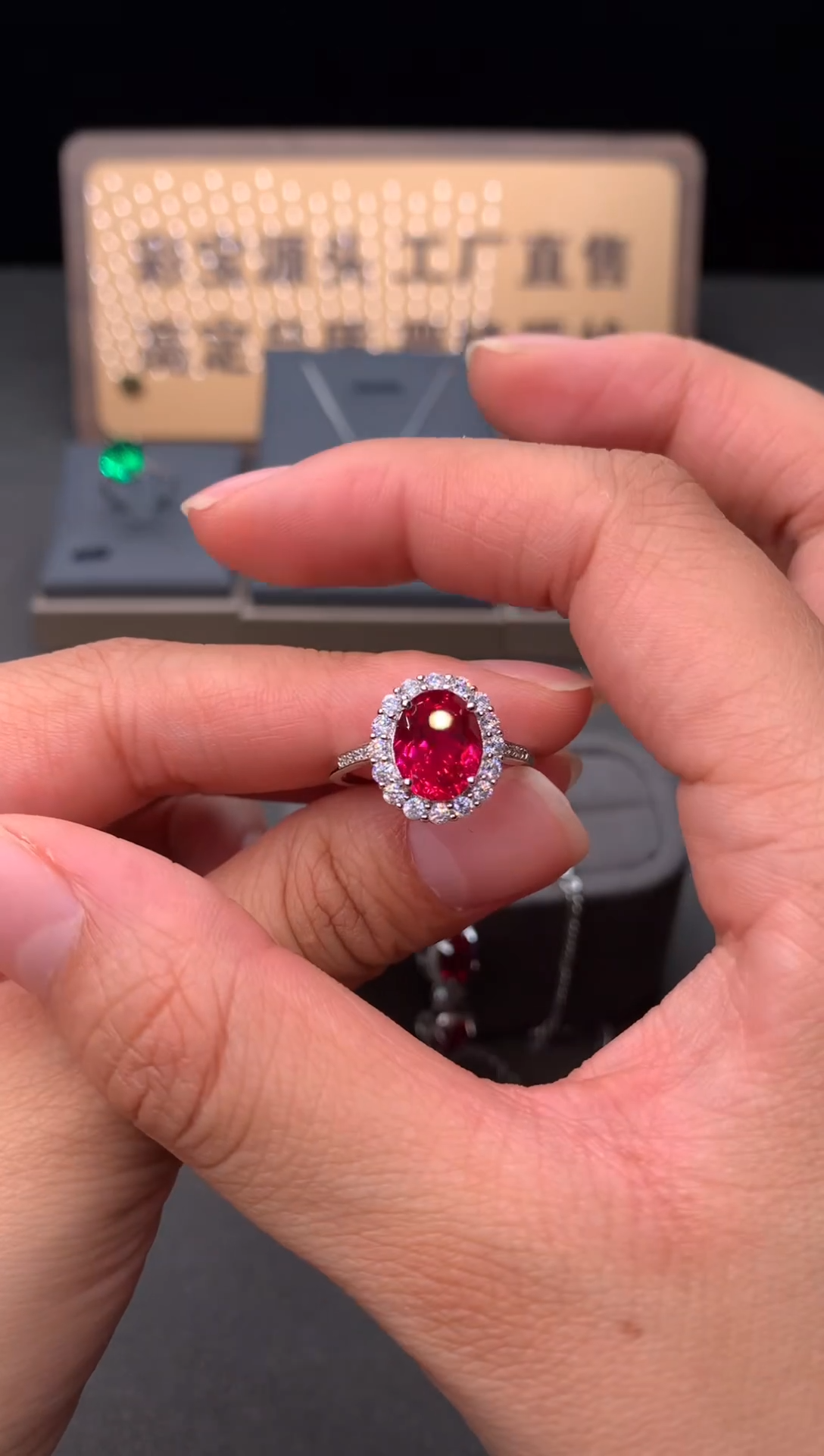 银S925镶嵌戒指红宝石111111