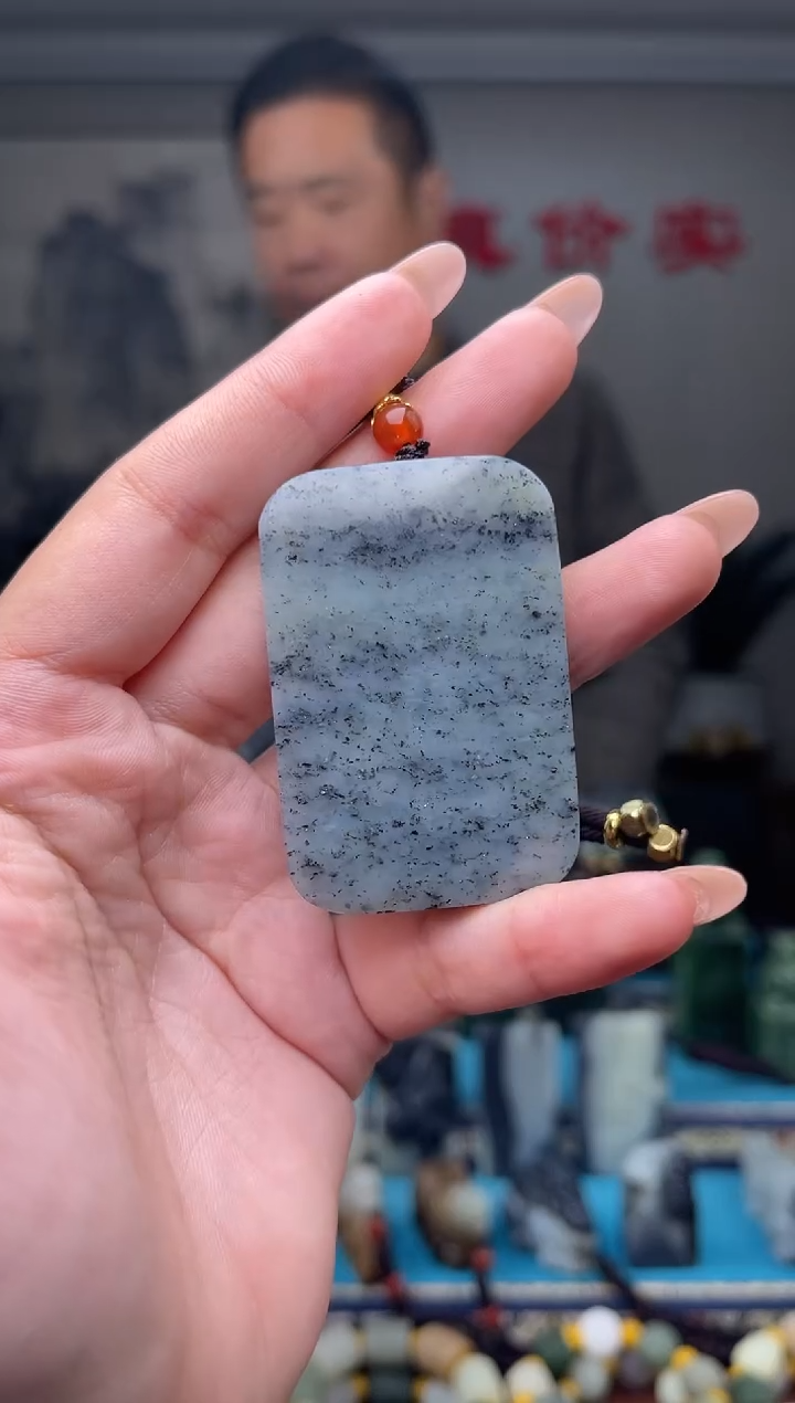 未镶嵌和田玉挂件1