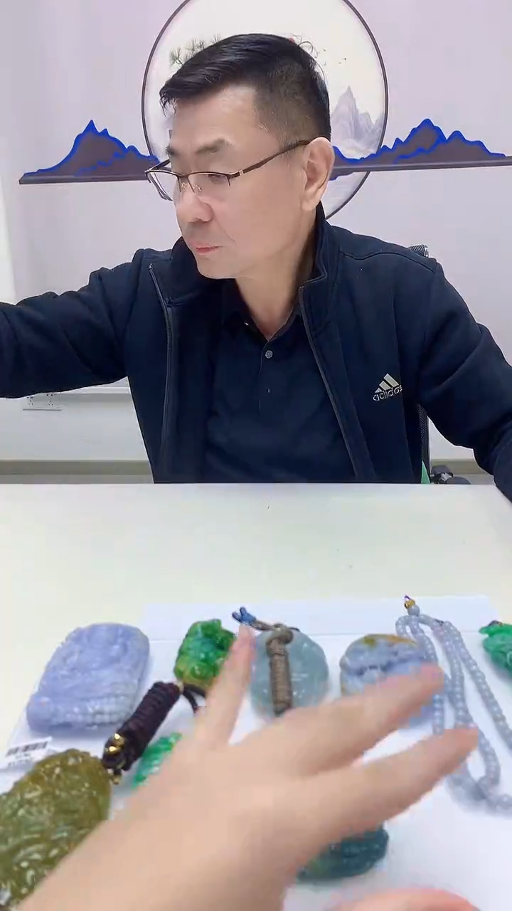 【闪购商品】定制翡翠未镶嵌5152zm-毛货挂件