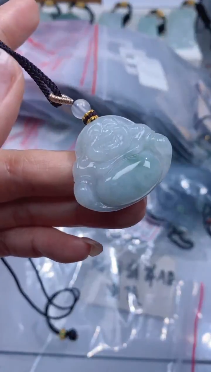 颈饰未镶嵌翡翠吊坠
