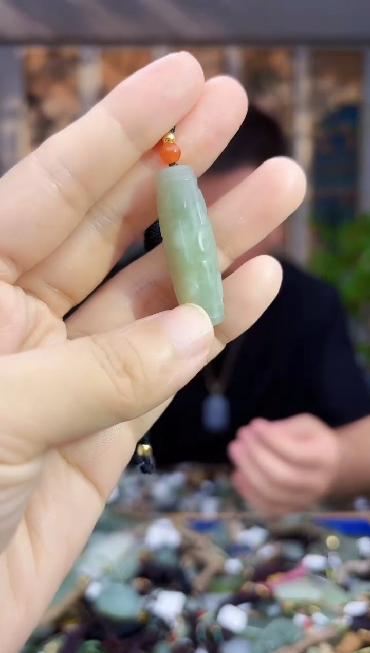 未镶嵌和田玉挂件拍一发一