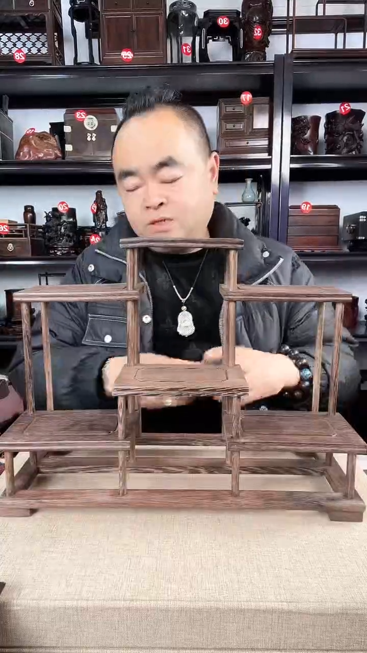 【闪购商品】木3018老李红木工艺品