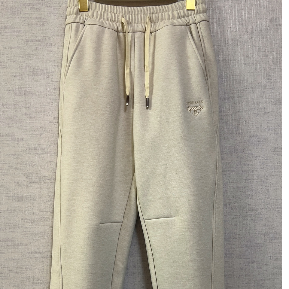 女士糯米貂绒束口防风裤7012