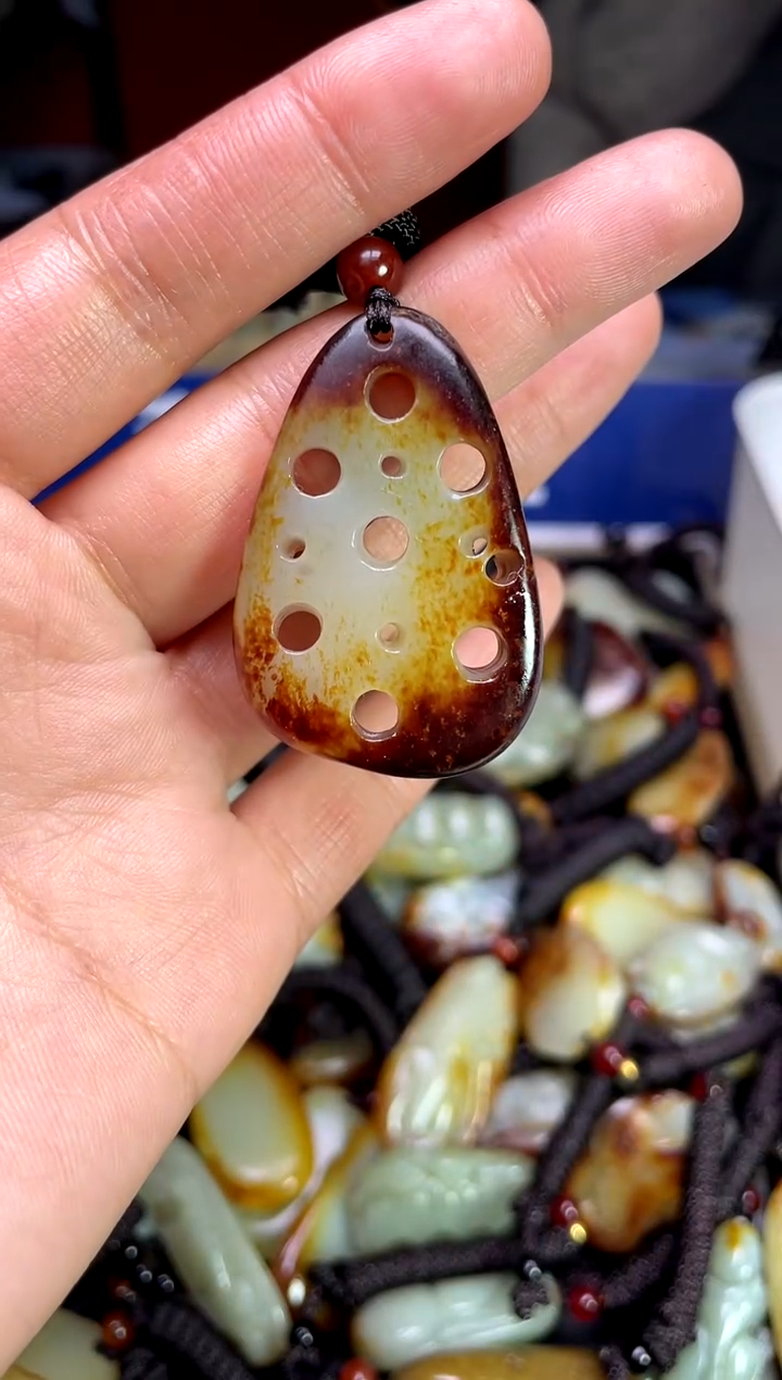 【闪购商品】和田玉颈饰未镶嵌123