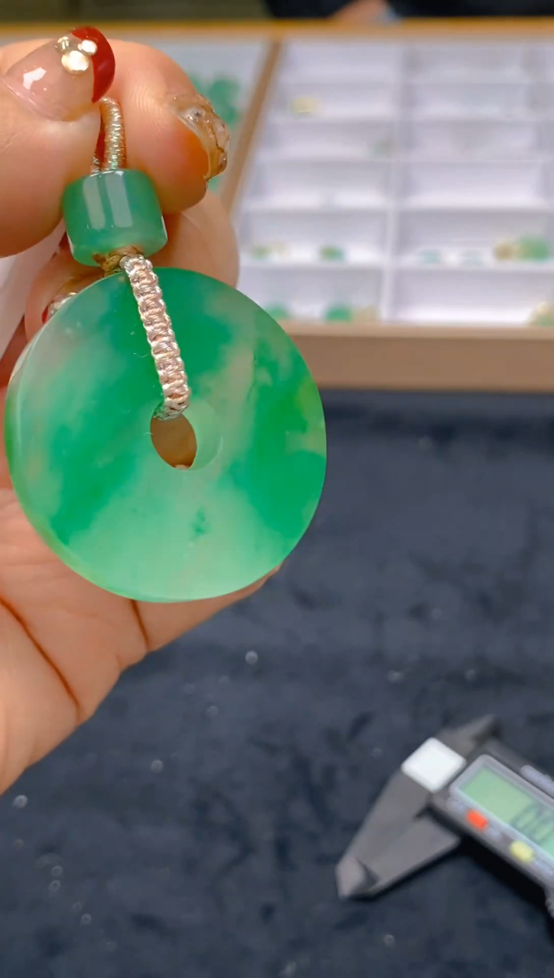 【闪购商品】石英质玉颈饰未镶嵌天然冰美人非洲翠014