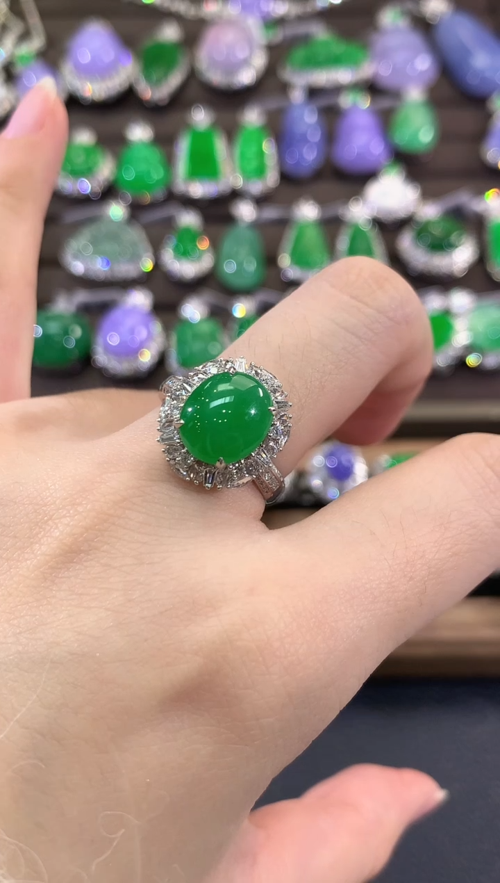 18K金镶嵌戒指翡翠e46