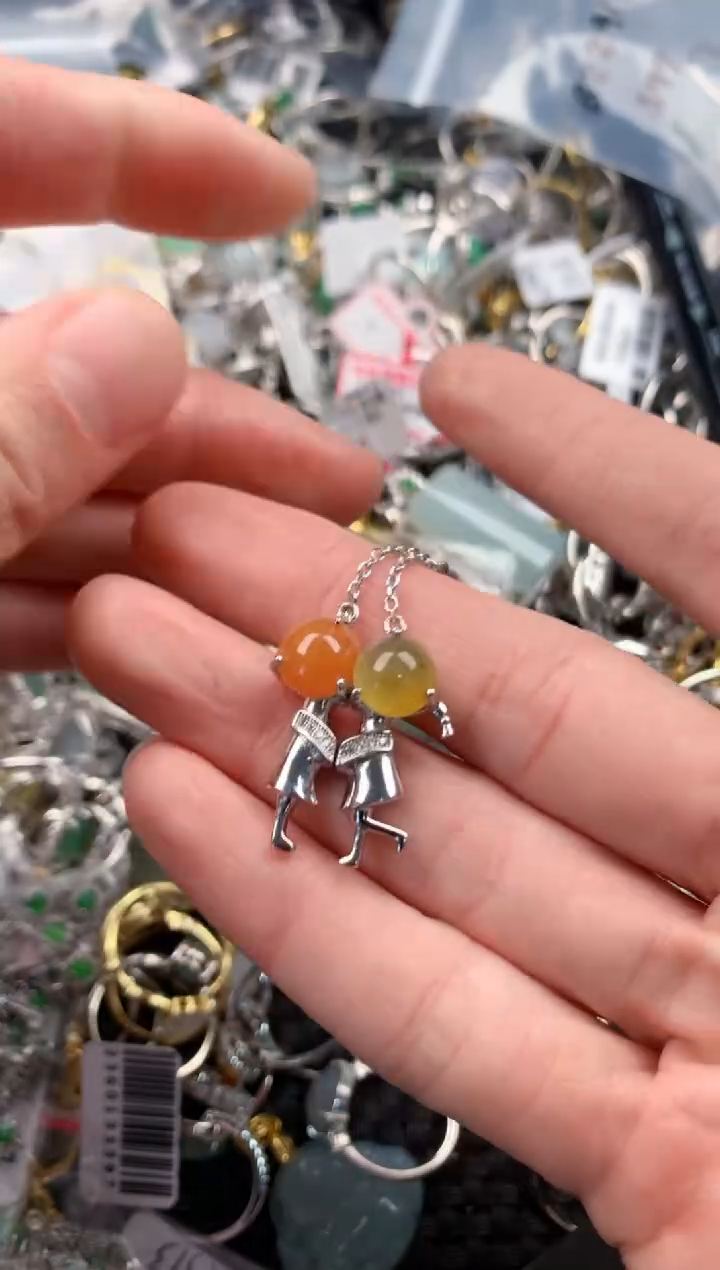 银S925镶嵌戒指翡翠知****师444   1