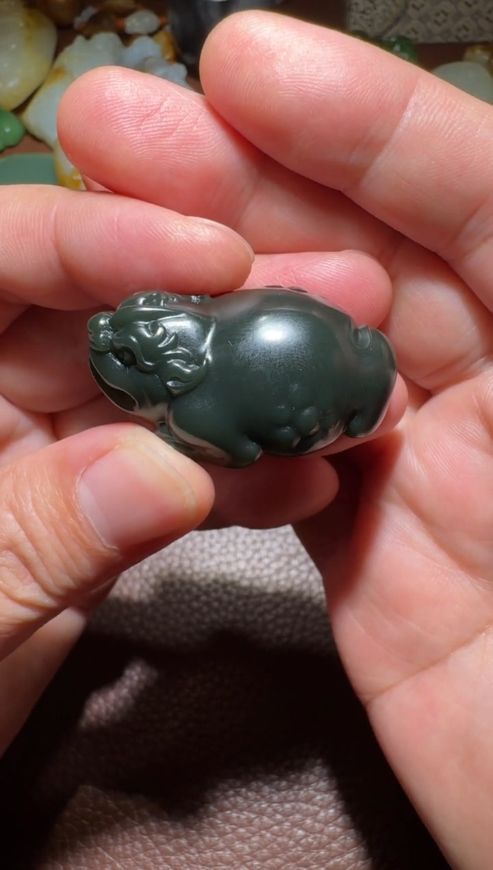 未镶嵌和田玉挂件墨*和田玉