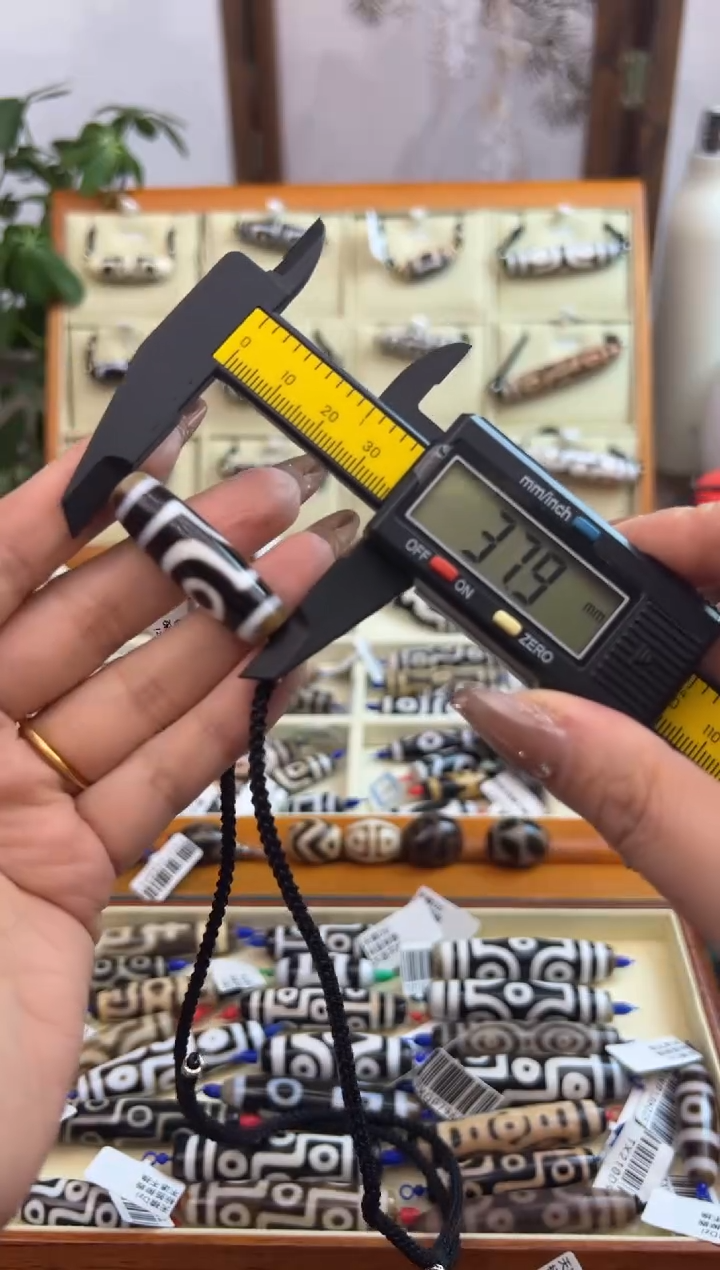 【闪购商品】玛瑙/玉髓颈饰未镶嵌183.