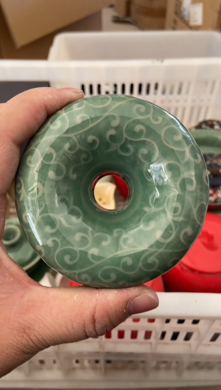 杯无运费险有瑕疵的摄影的产品有使用过的痕迹有点脏介意勿拍