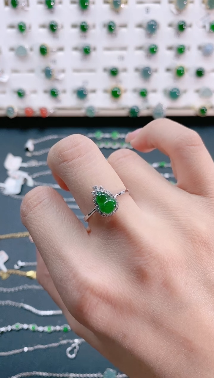 【闪购商品】翡翠戒指银S925镶嵌天然翡翠