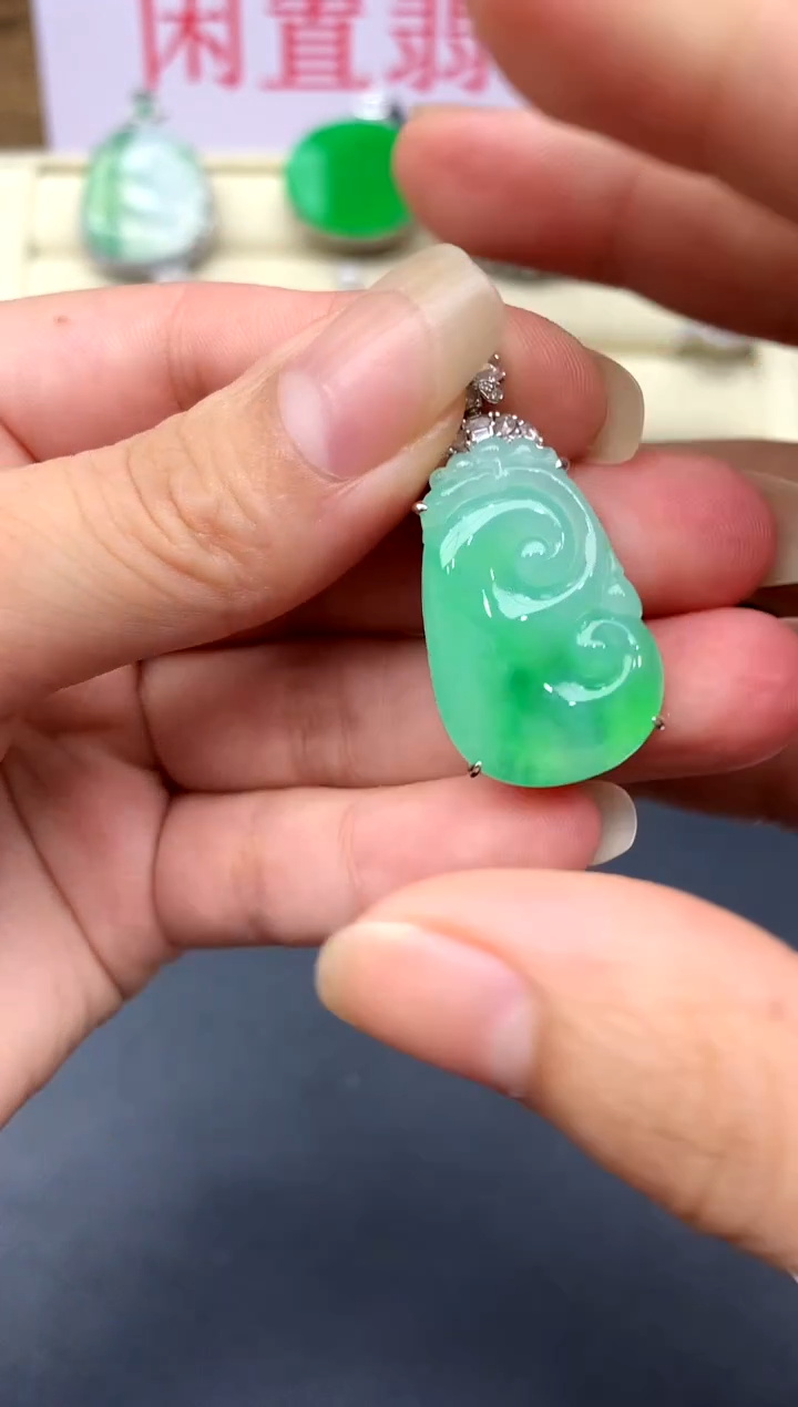 翡翠18K金镶嵌颈饰454-中国好珍宝