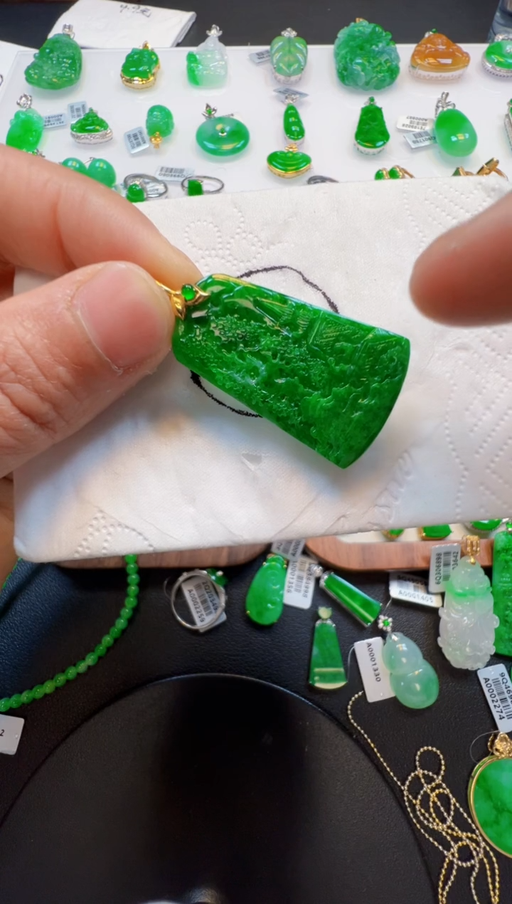 【闪购商品】定制翡翠18K金镶嵌1280元