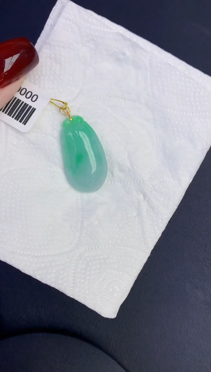 颈饰18K金镶嵌翡翠缅甸天然翡翠a货