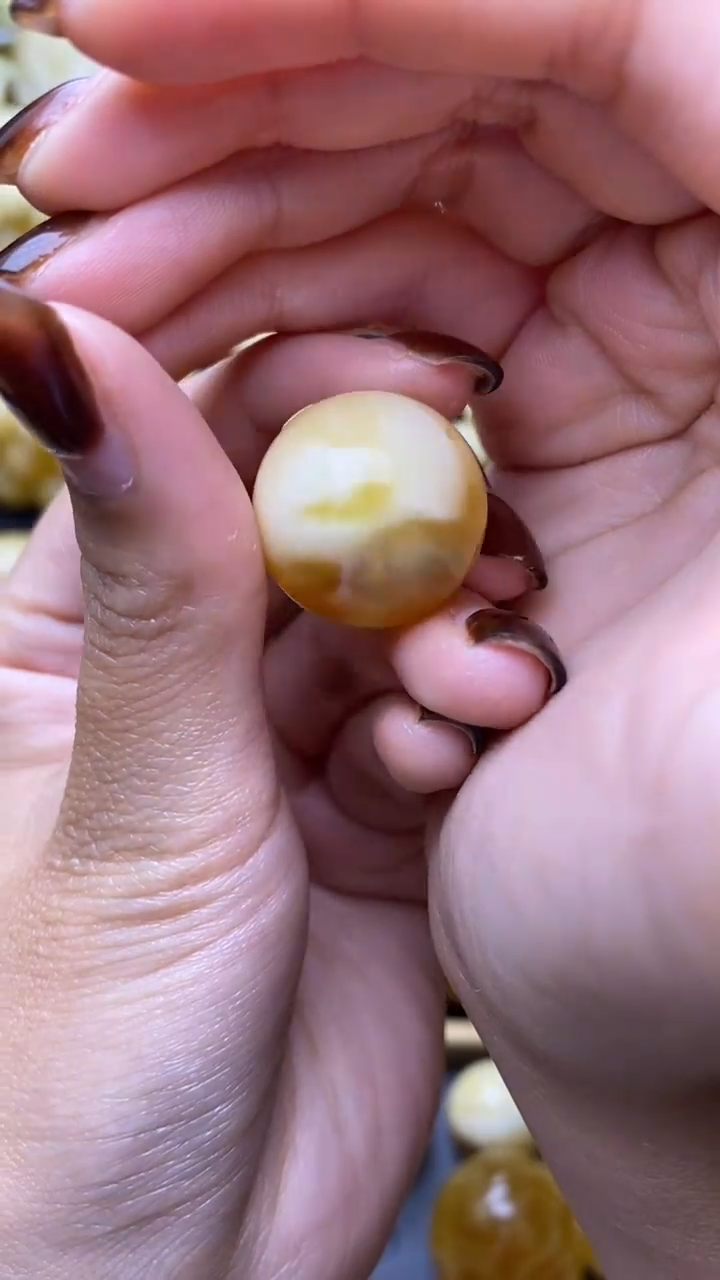 【闪购商品】琥珀裸石未镶嵌蜜蜡.88