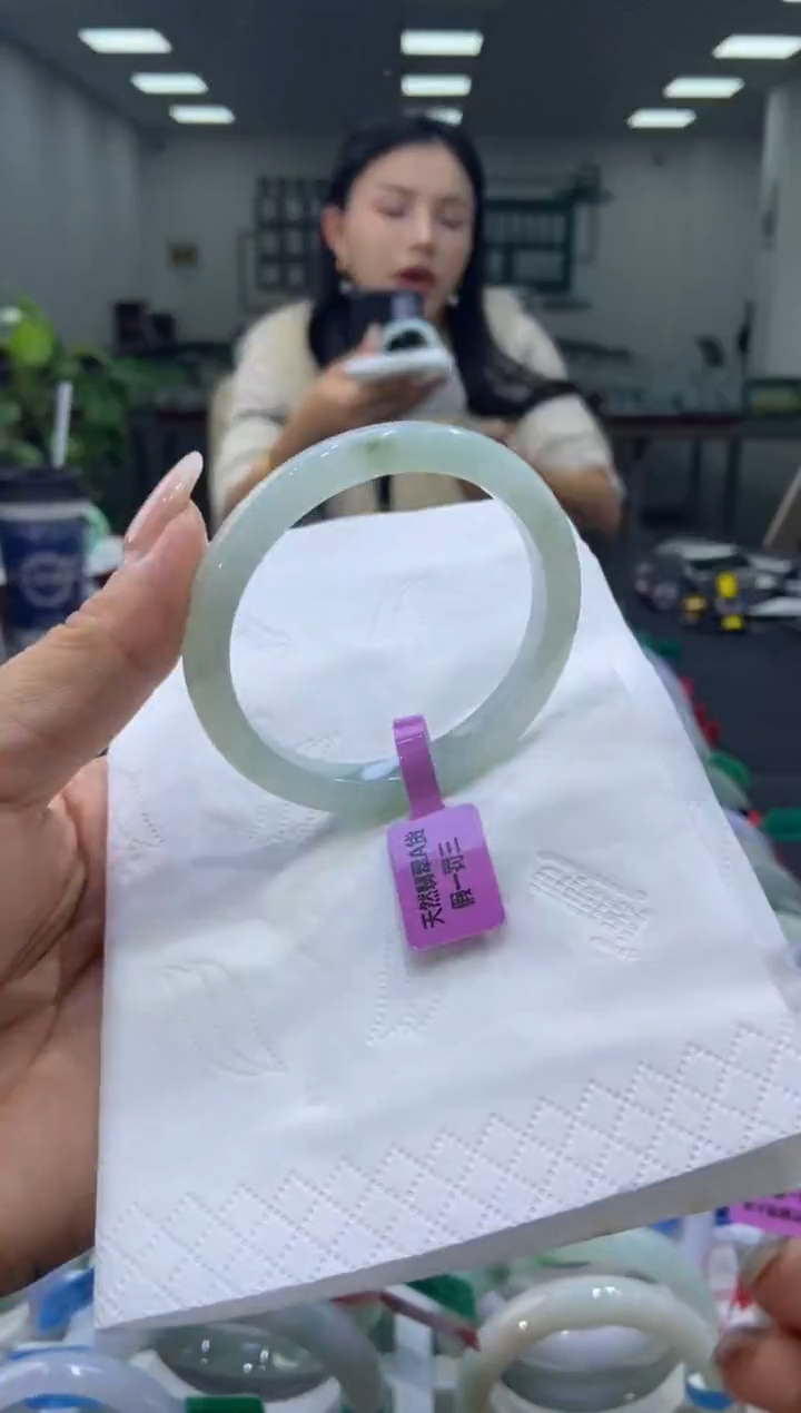 未镶嵌手镯翡翠0003025