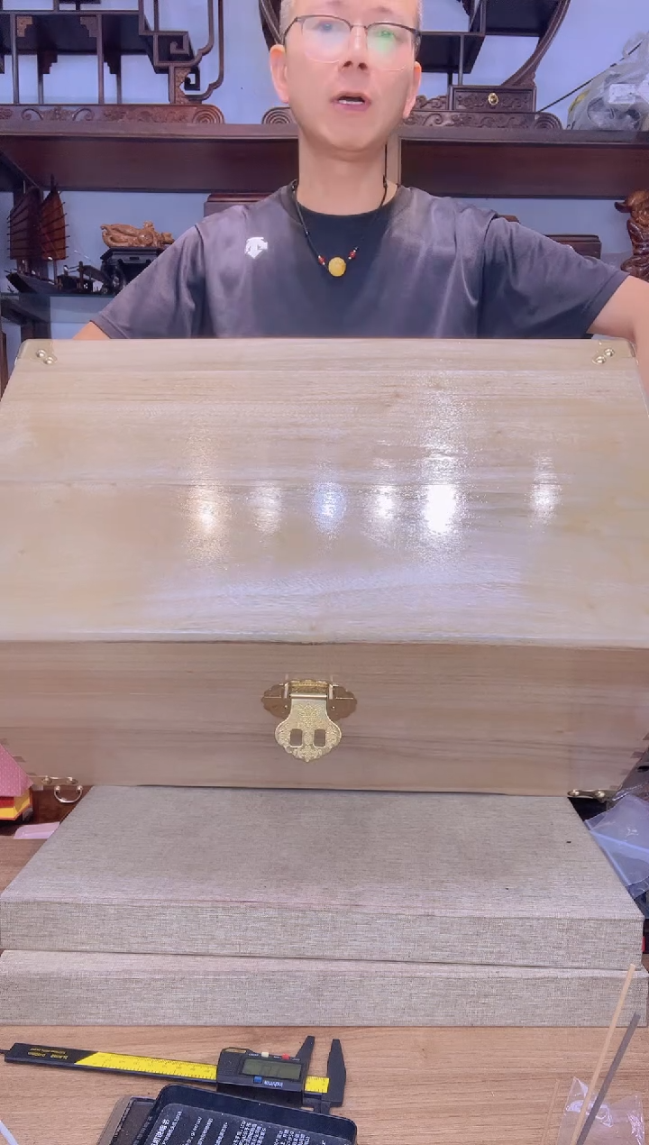 乌木类书架204香樟木收纳箱60*35*30