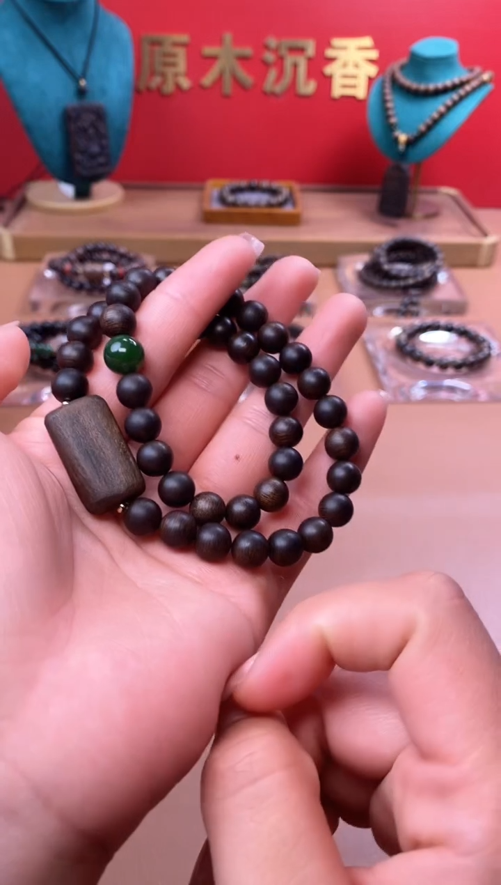 【闪购商品】沉香手串M沉水芽庄白棋08两圈+雷击顶珠沉香木雕