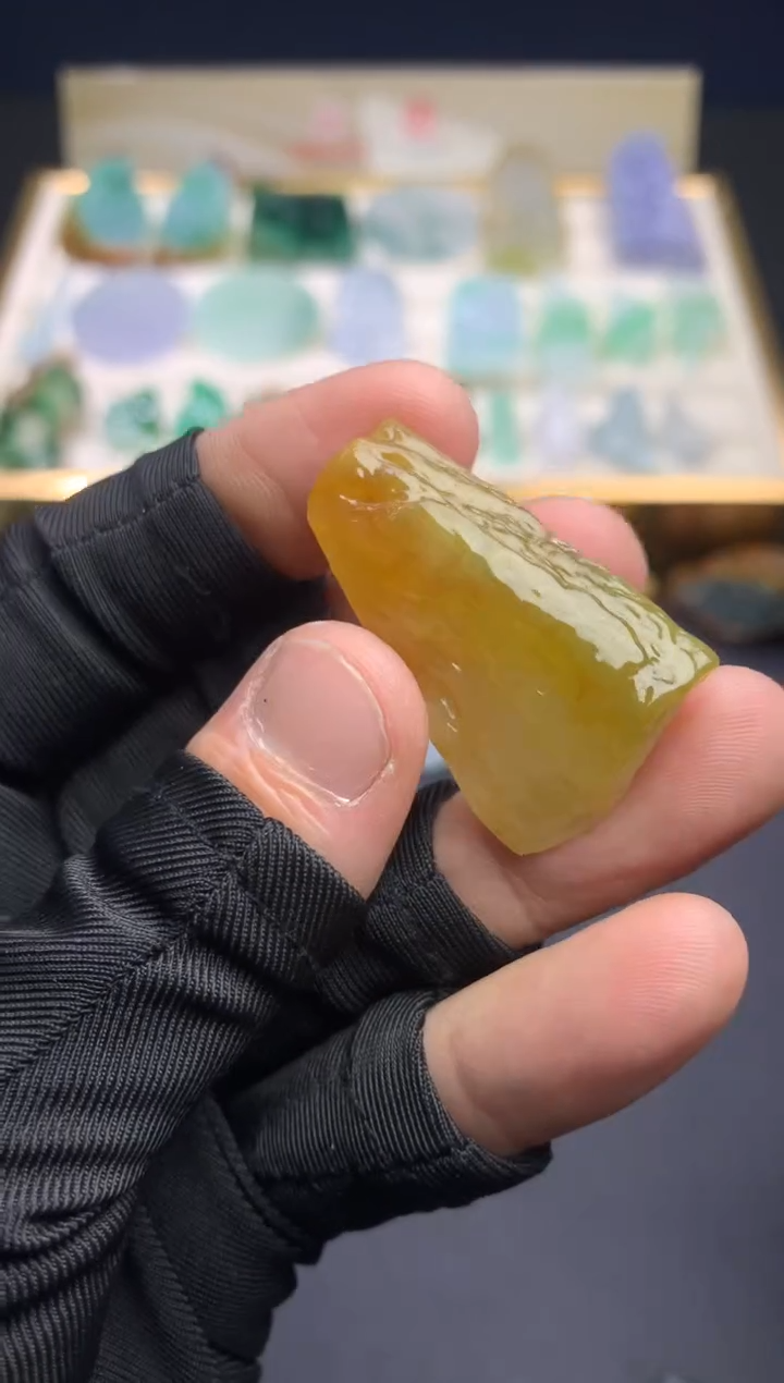 【闪购商品】定制翡翠未镶嵌