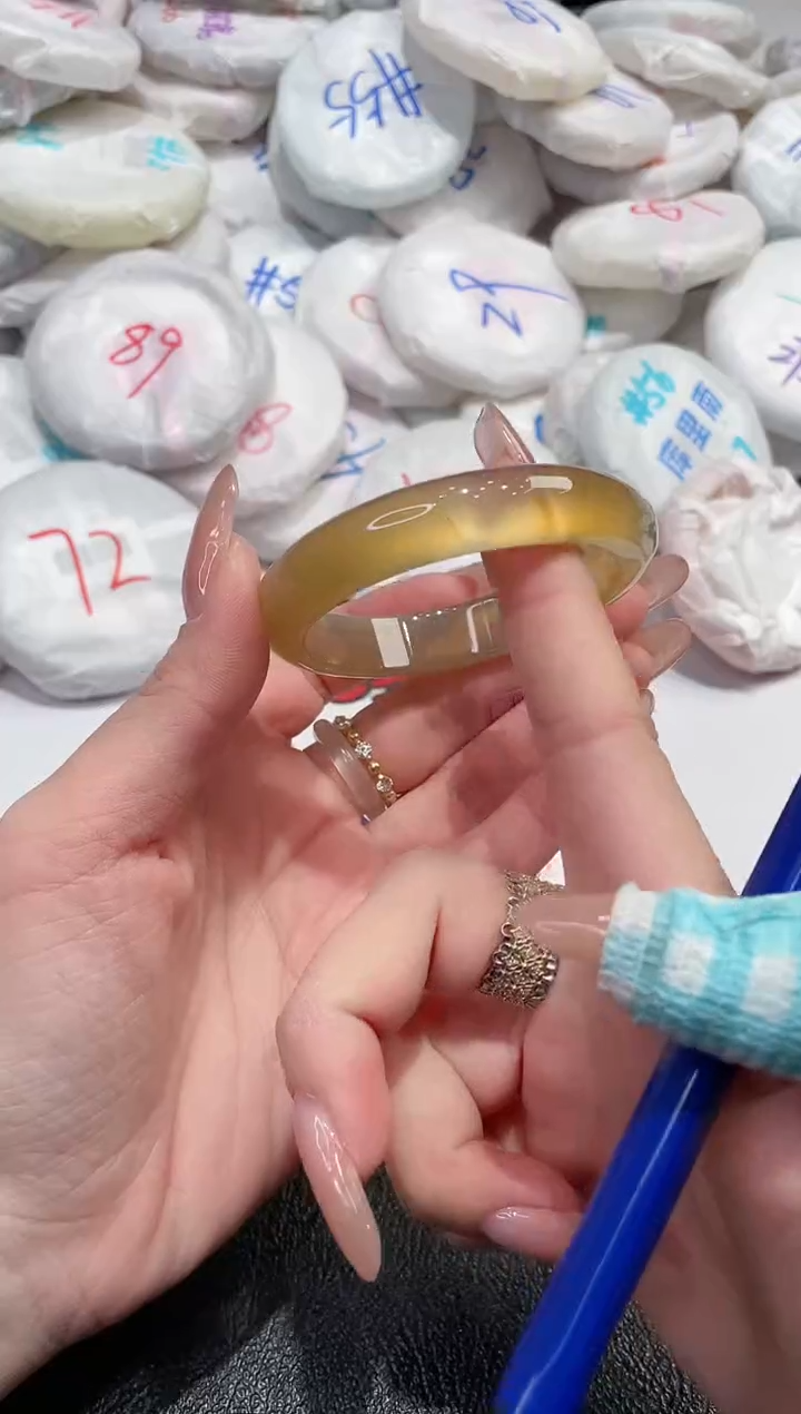 【闪购商品】玛瑙/玉髓手镯未镶嵌-828