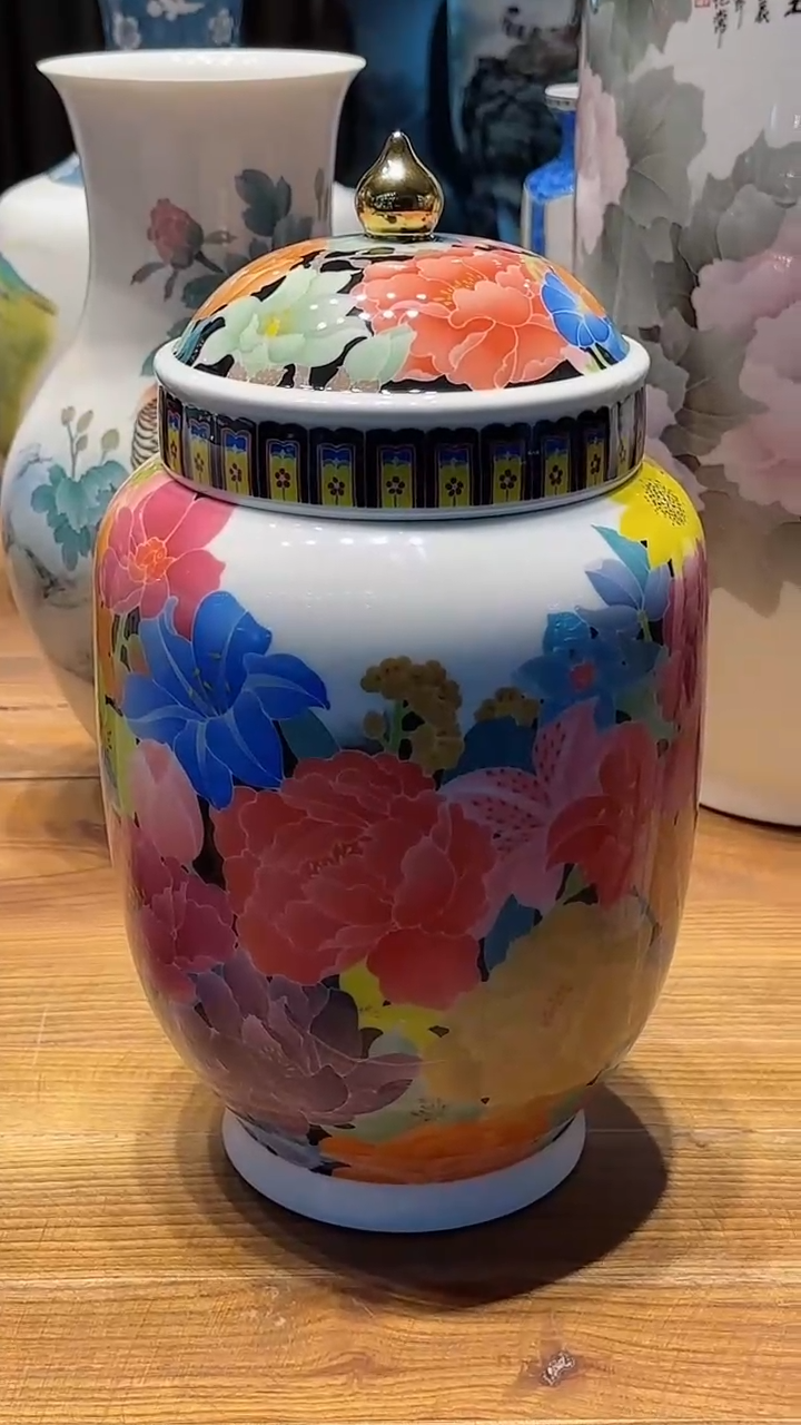 【闪购商品】手绘款大团结15斤冬瓜罐（满花盖）