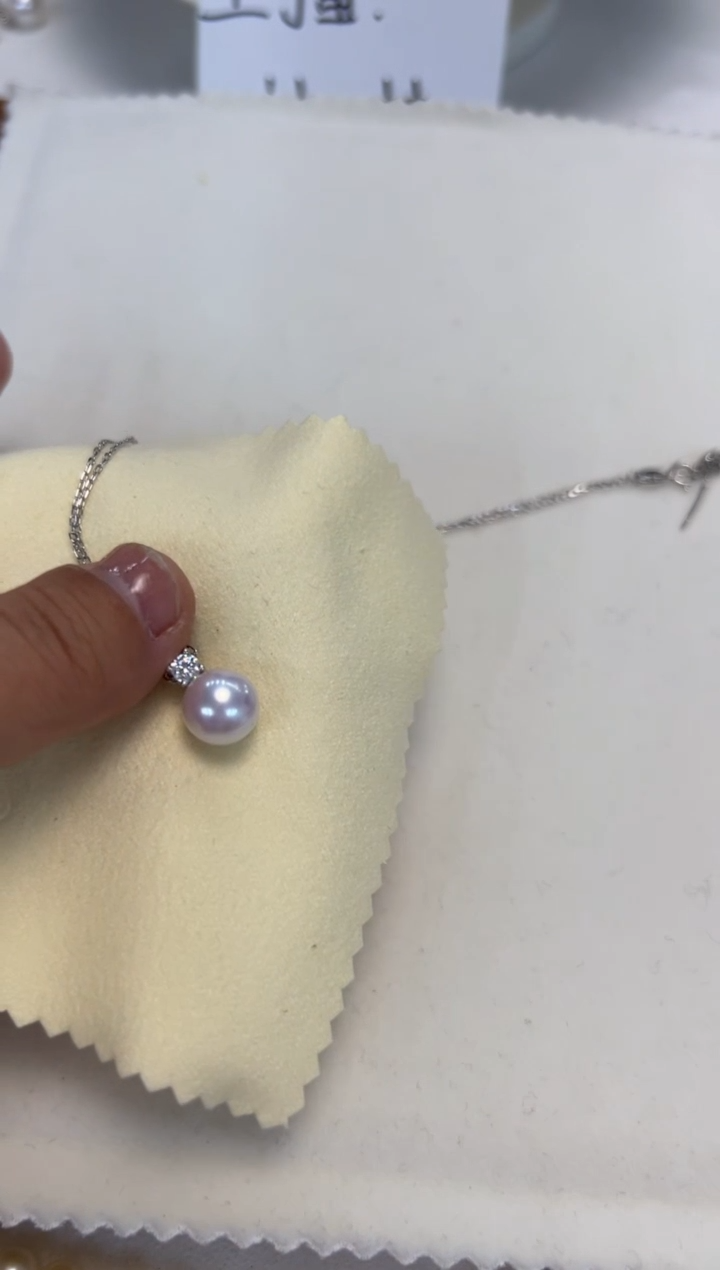 颈饰银S925镶嵌淡水珍珠戴妃吊坠
