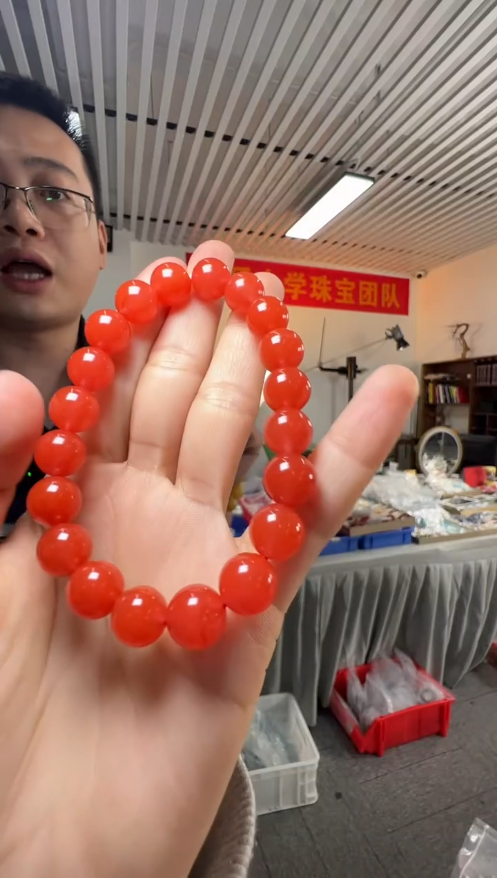 手串未镶嵌南红玛瑙约10mm保山料满色满肉南红玛瑙圆珠单圈手串