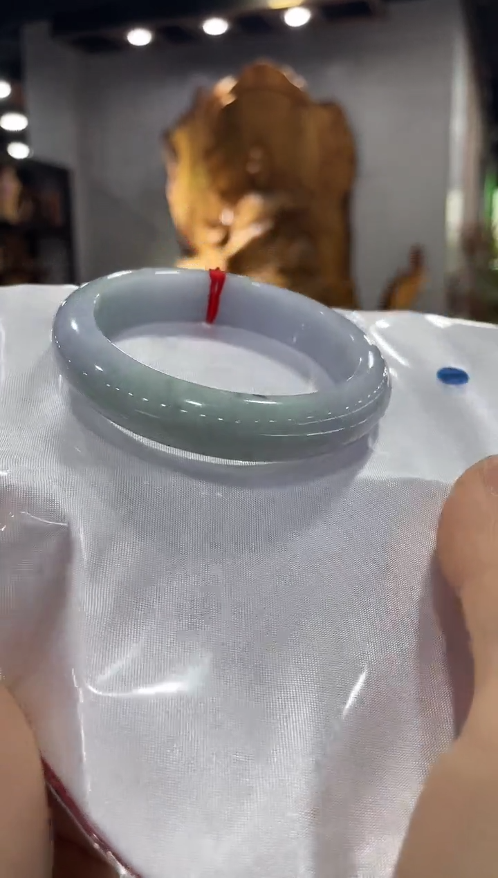 未镶嵌手镯翡翠121，56