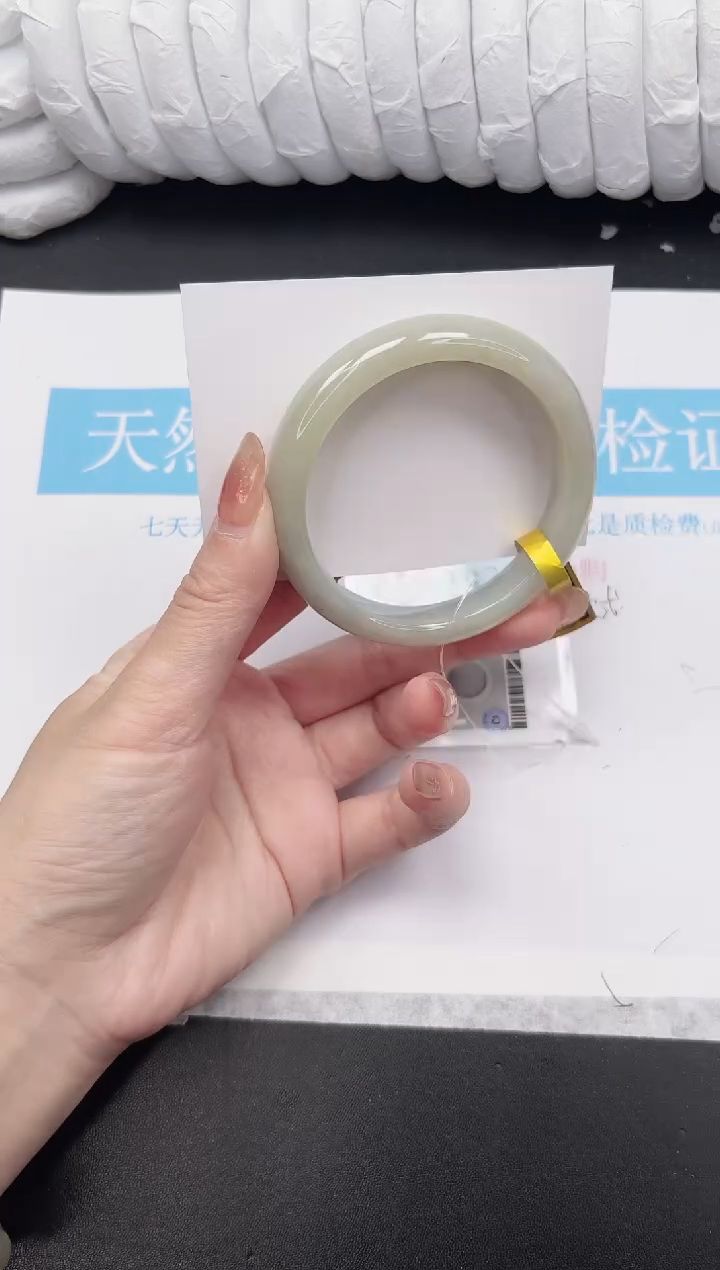 未镶嵌手镯和田玉169-60QS1YZ