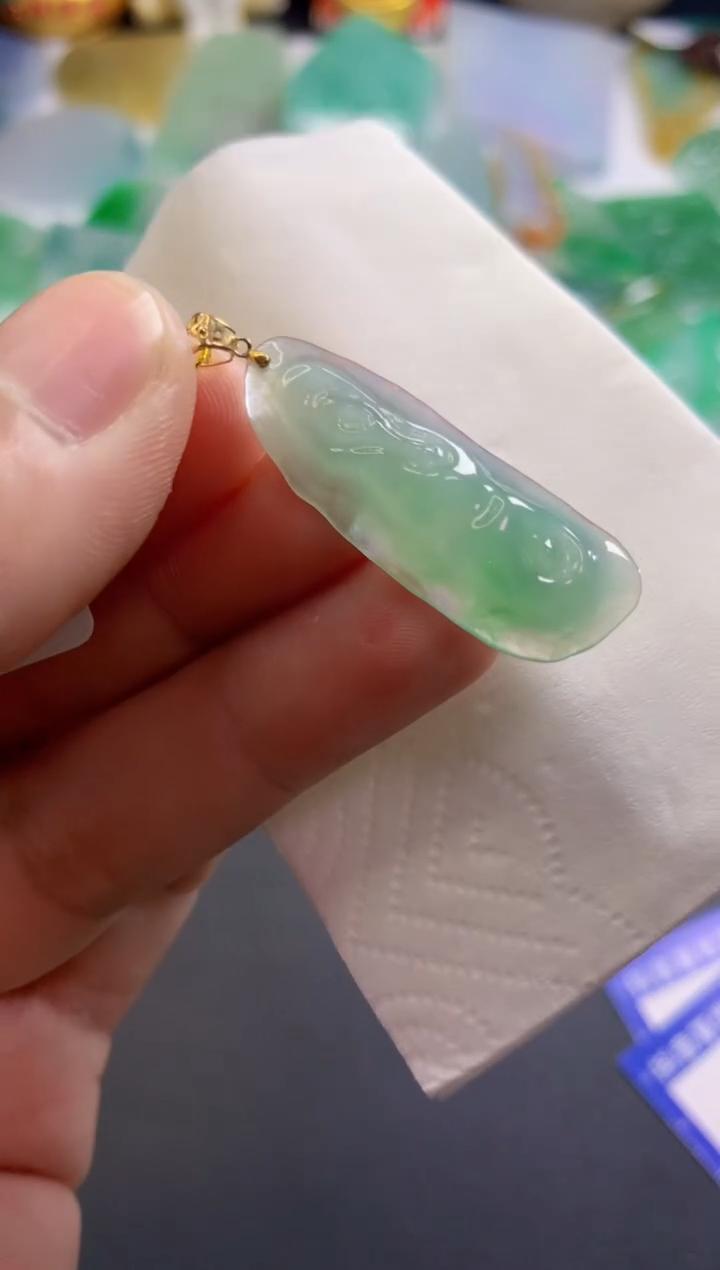 【闪购商品】翡翠吊坠(不含链)未镶嵌632