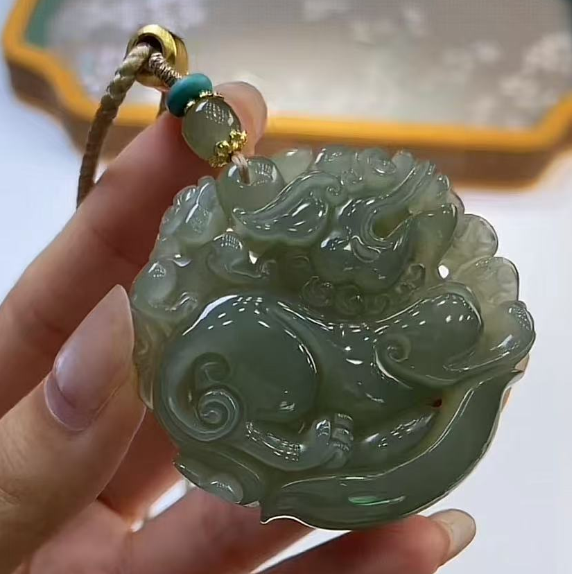 296203/和田玉貔貅吊坠 多样性一件发