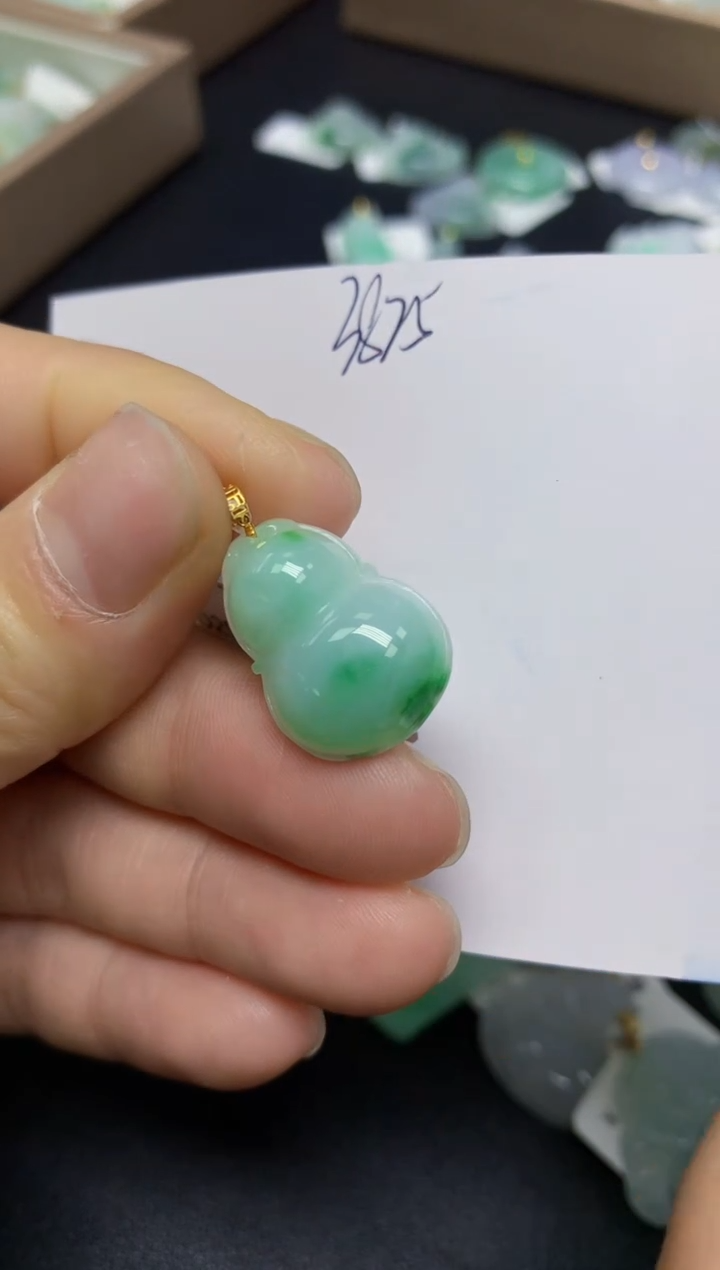 【闪购商品】翡翠挂件18K金镶嵌 天然翡翠A货1