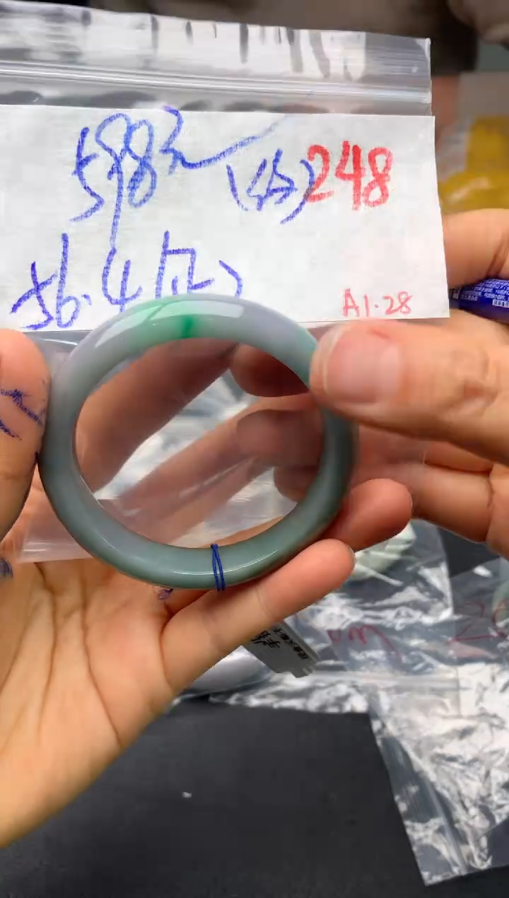 【闪购商品】定制翡翠未镶嵌毛货需精细抛光+多样性发货拍一发一