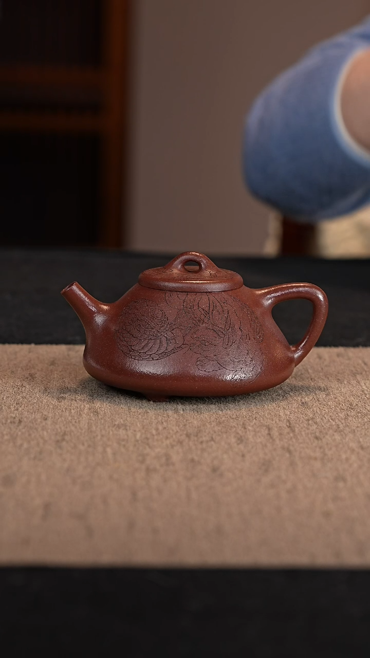 【闪购商品】紫砂茶壶二号井底槽青子冶石瓢