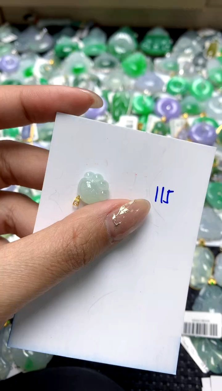 【闪购商品】翡翠颈饰18K金镶嵌111111111