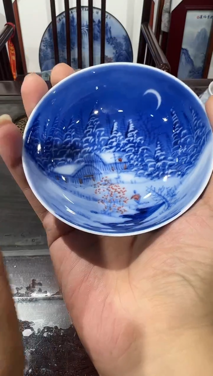 【闪购商品】017小王严选吴老师作青花雪景画大普洱杯