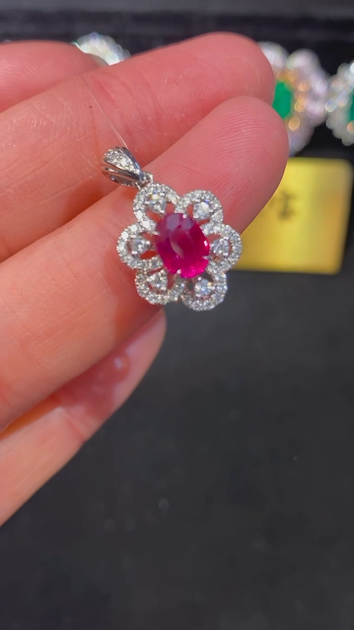 【闪购商品】红宝石吊坠未镶嵌1.05ct