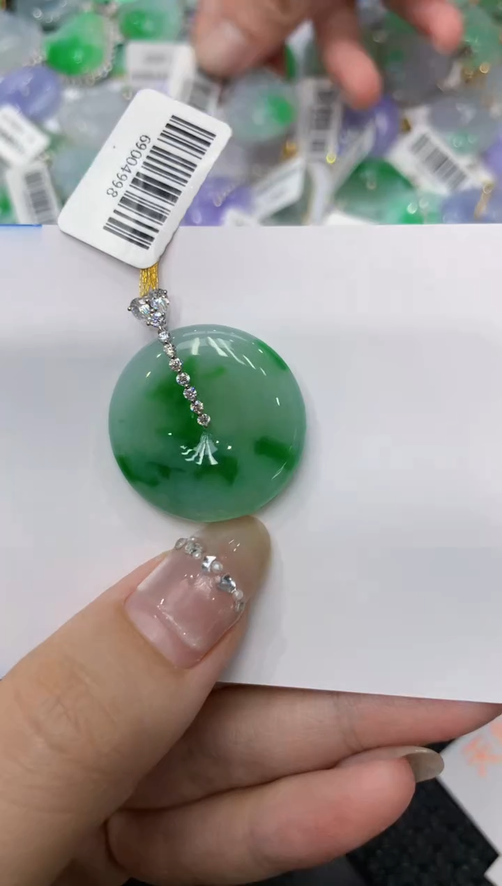 【闪购商品】翡翠颈饰18K金镶嵌222222222