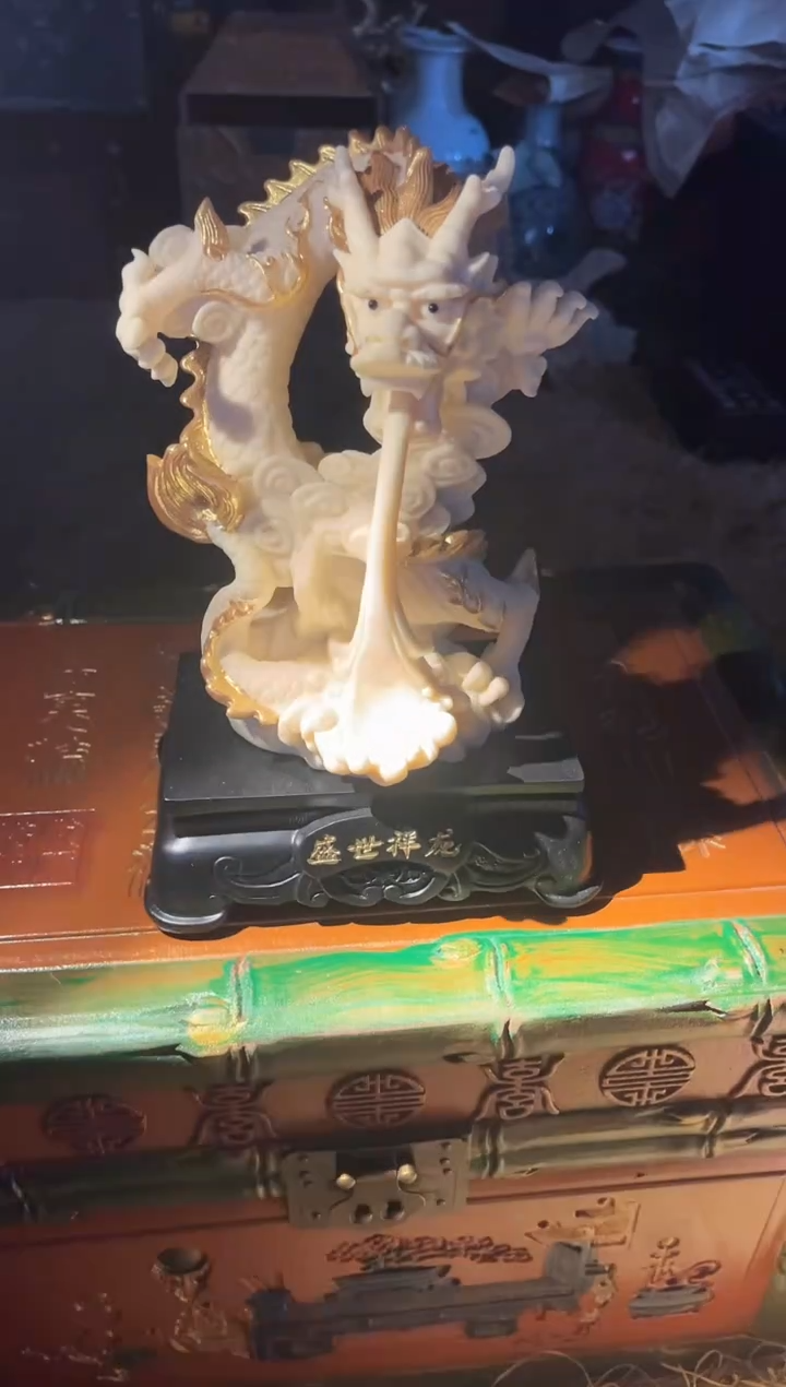 【闪购商品】【闪购商品】白色龙摆件