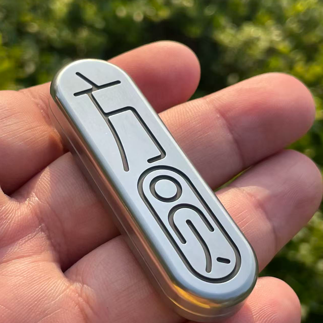 方圆ANG edc推牌强烈震感解压玩具创意玩具