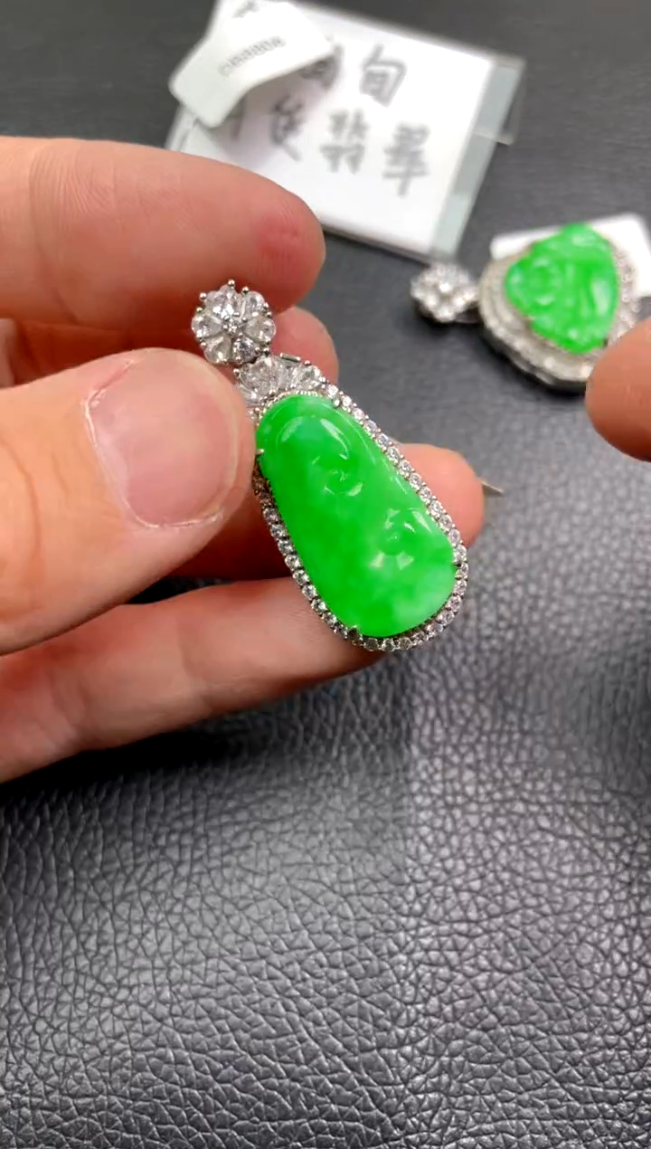 【闪购商品】翡翠吊坠(不含链)银S925镶嵌吊坠