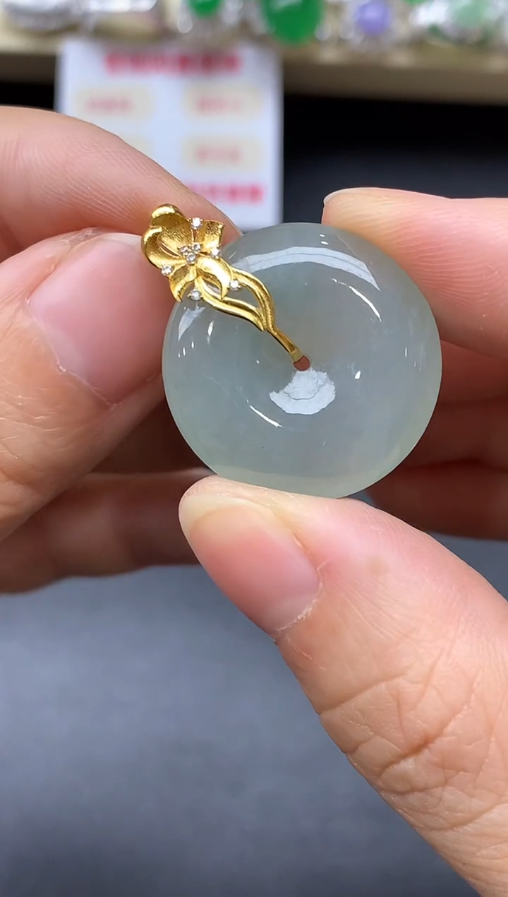 颈饰18K金镶嵌翡翠156-中国好珍宝