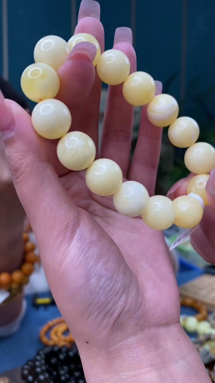 【闪购商品】琥珀裸石未镶嵌2/15-GM-#77