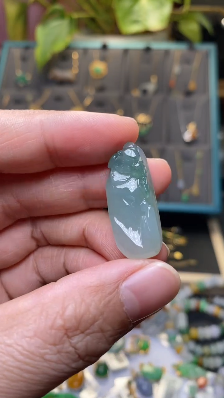 颈饰未镶嵌翡翠38085